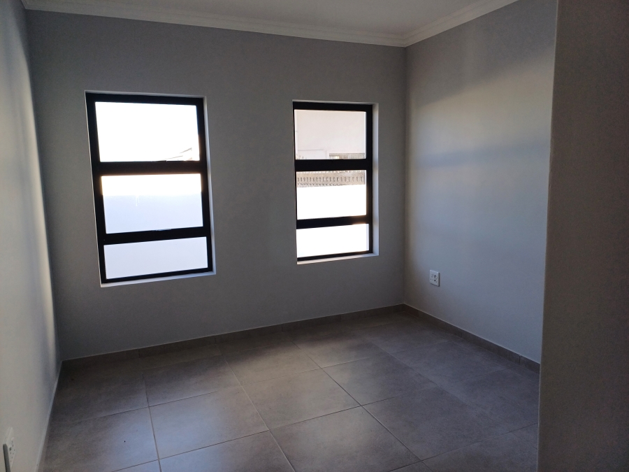 3 Bedroom Property for Sale in Sandy Point Western Cape